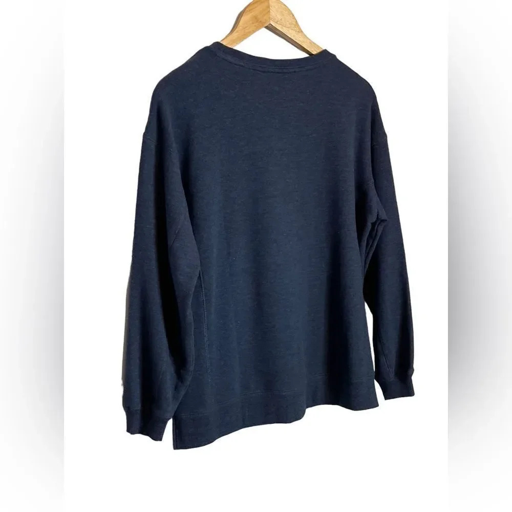 Wildfox Sweatshirt Crewneck Size Medium Social Long Sleeve Side Slits Soft - Picture 7 of 10